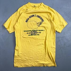 Yale University 1985 NIRSA VTG T Shirt Yellow Screen Stars New York East Coast